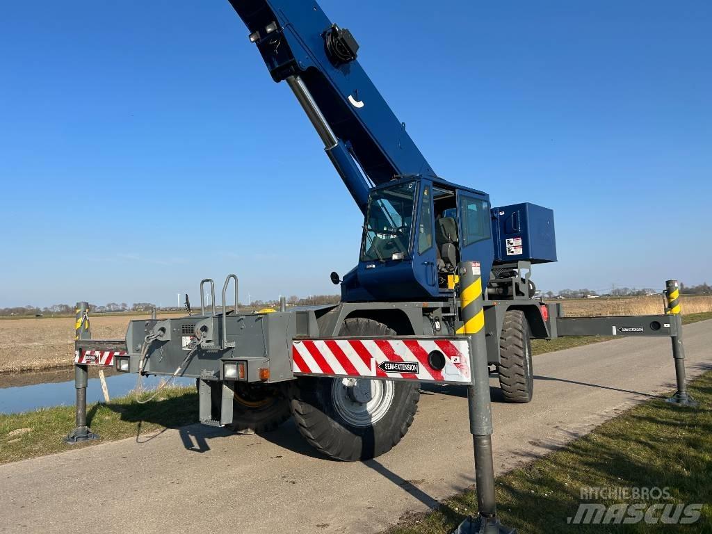 Grove RT 540 E Žeriavy pre ťažký terén