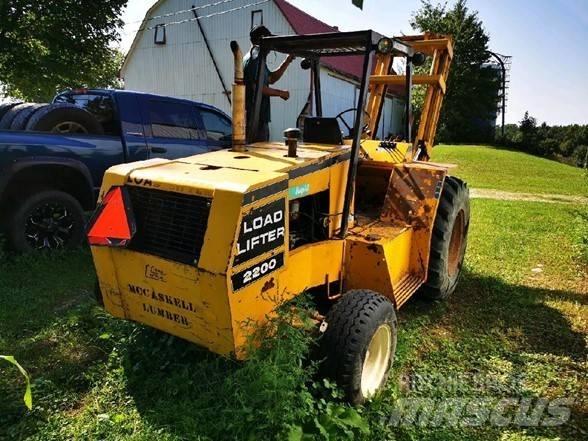 Load Lifter 2214-3 Terénne vysokozdvižné vozíky