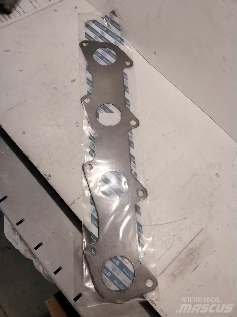 Ford 83999221 NH Motory
