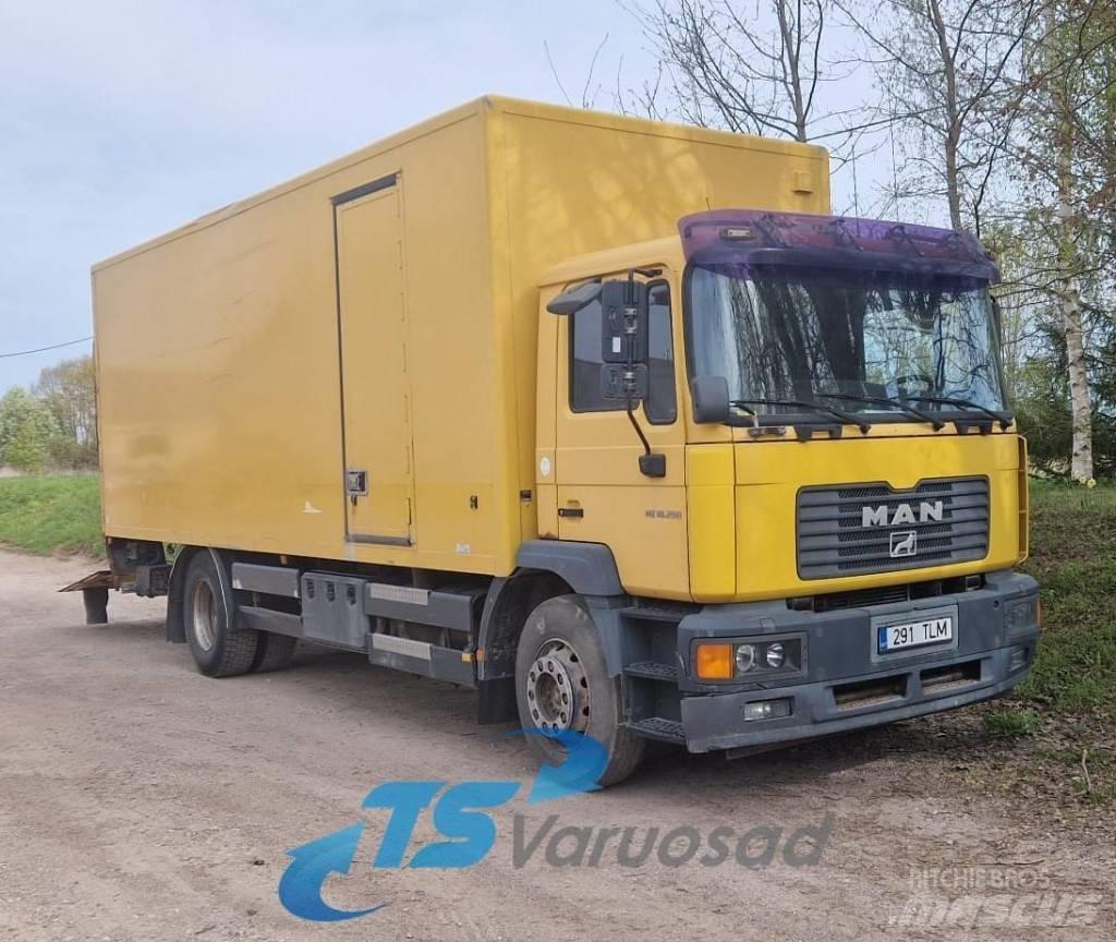MAN ME 18.250 4x2 BL Skriňová nadstavba
