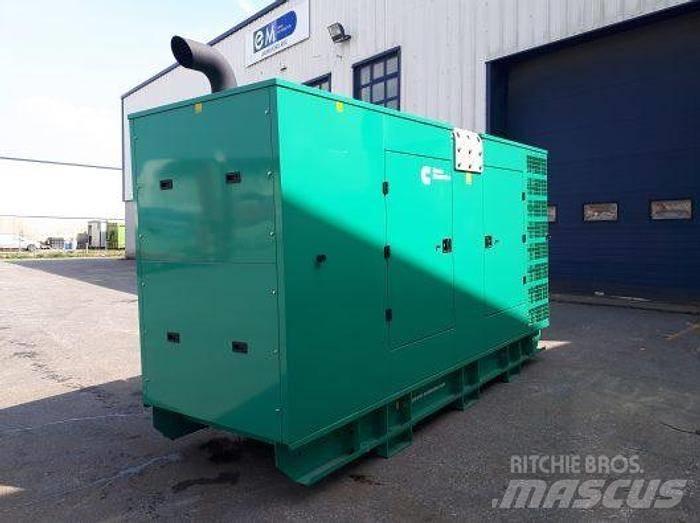 Cummins C330D5 Naftové generátory
