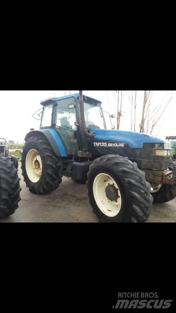 New Holland TM 135 Traktory