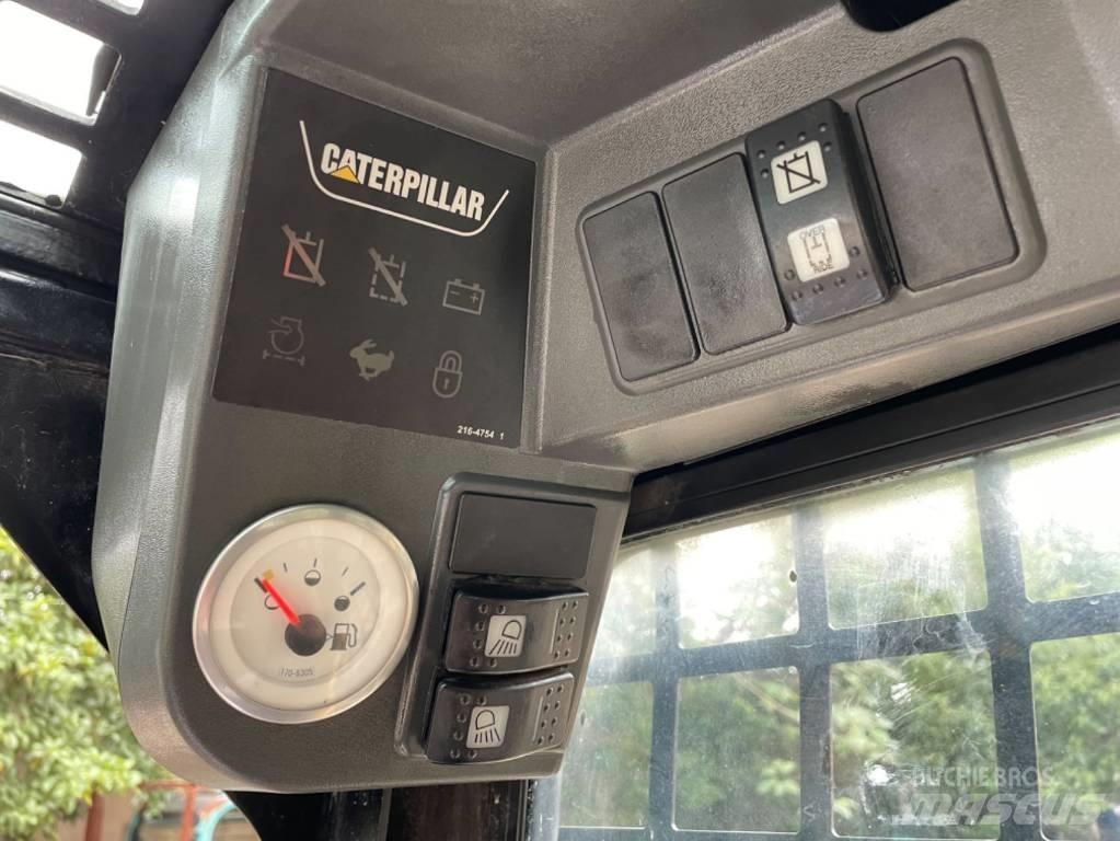 CAT 226B Šmykom riadené nakladače