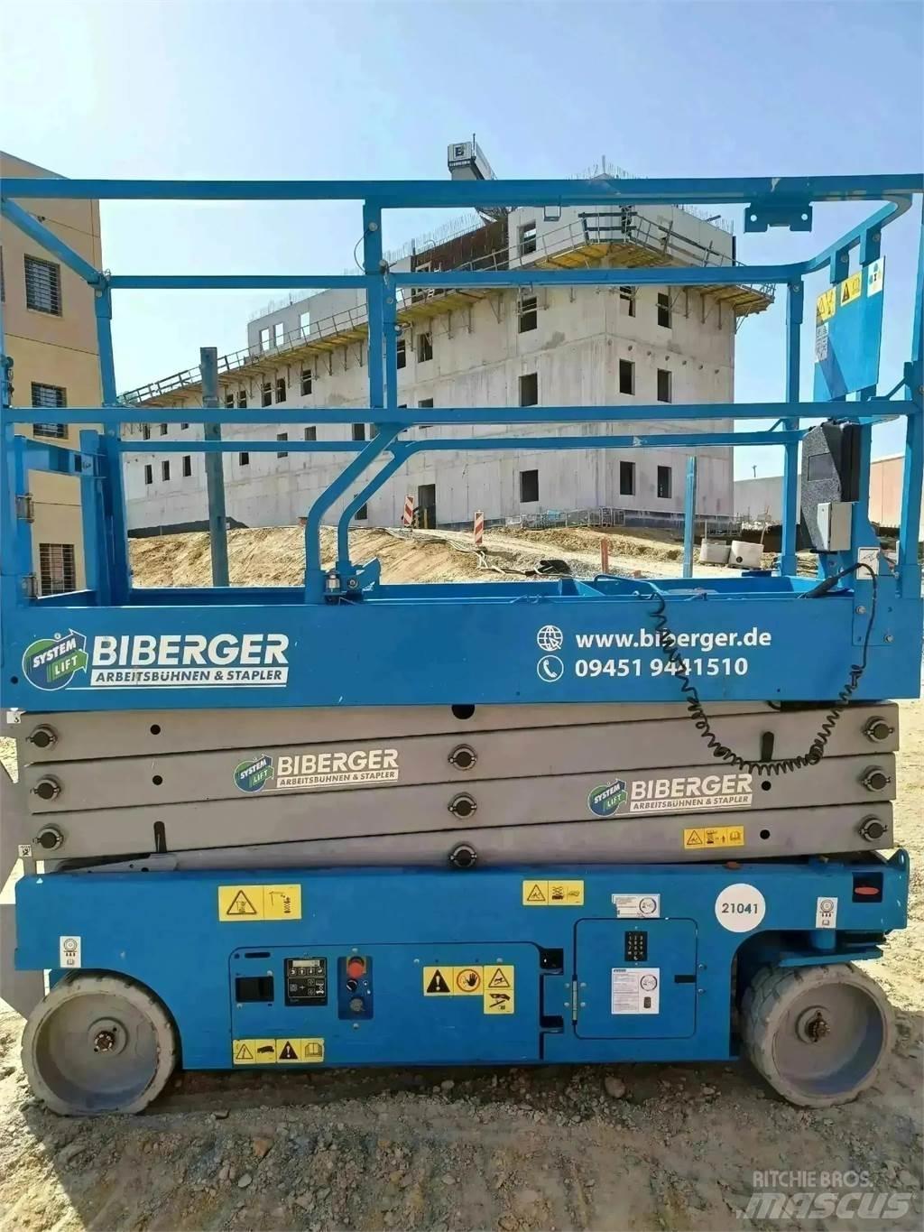 Genie GS 2632 Nožnicové zdvíhacie plošiny