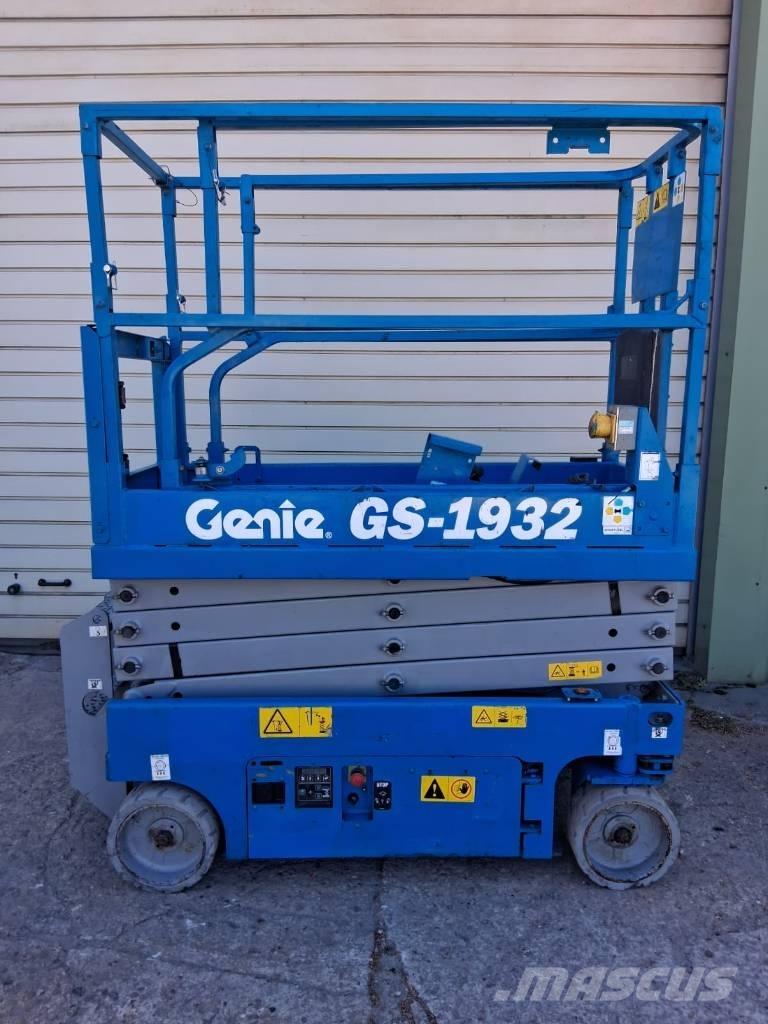 Genie GS 1932 Nožnicové zdvíhacie plošiny