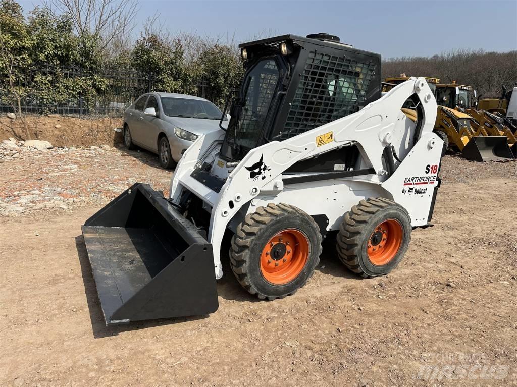 Bobcat S 18 Šmykom riadené nakladače