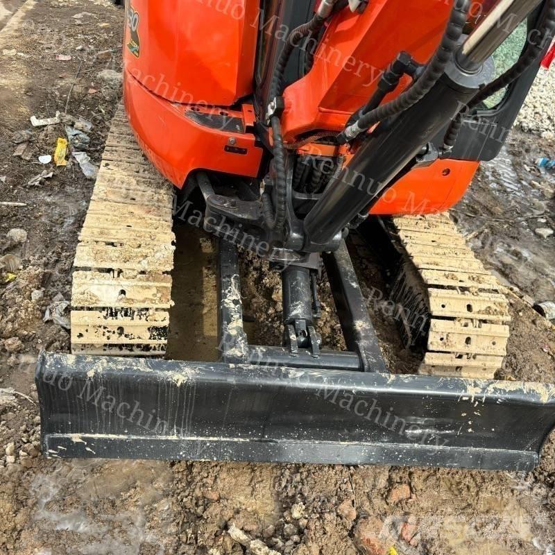 Kubota U 30 Mini rýpadlá < 7t