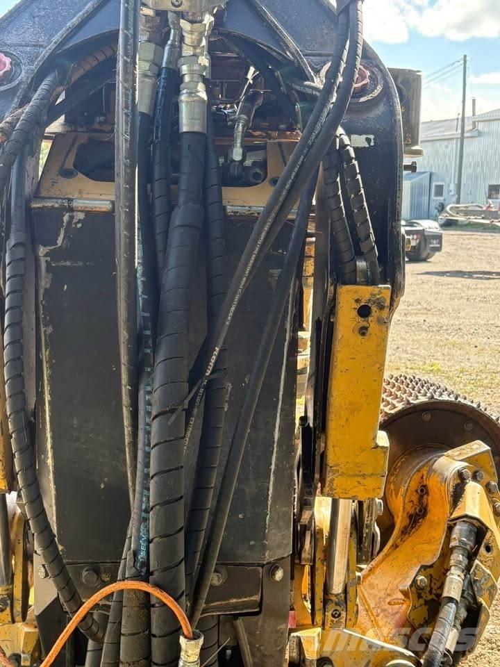 Tigercat TH575 Žatevné hlavy