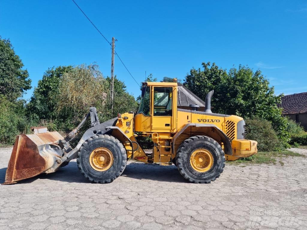 Volvo L 120 E Kolesové nakladače