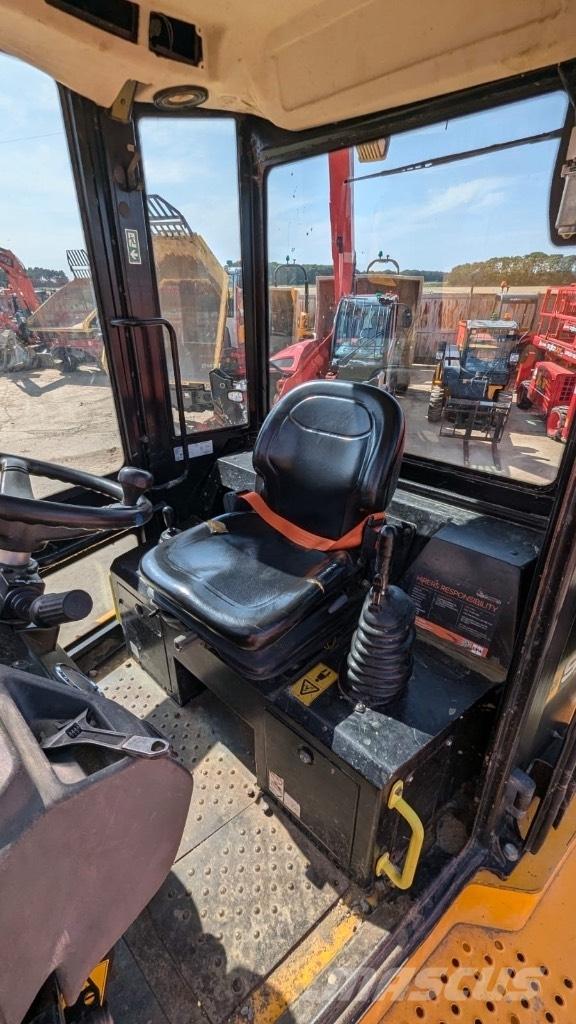 JCB 9TFT Stavebné sklápače