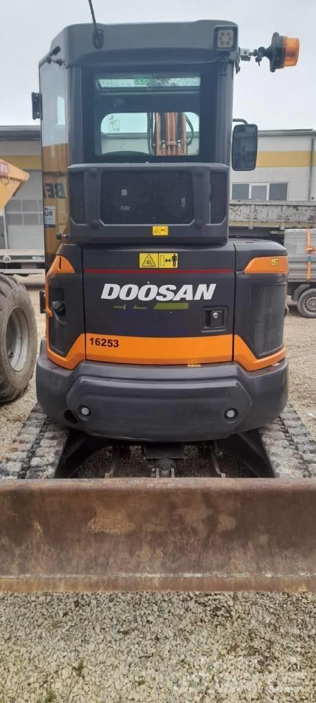 Develon DX 35 Z-7 Mini rýpadlá < 7t