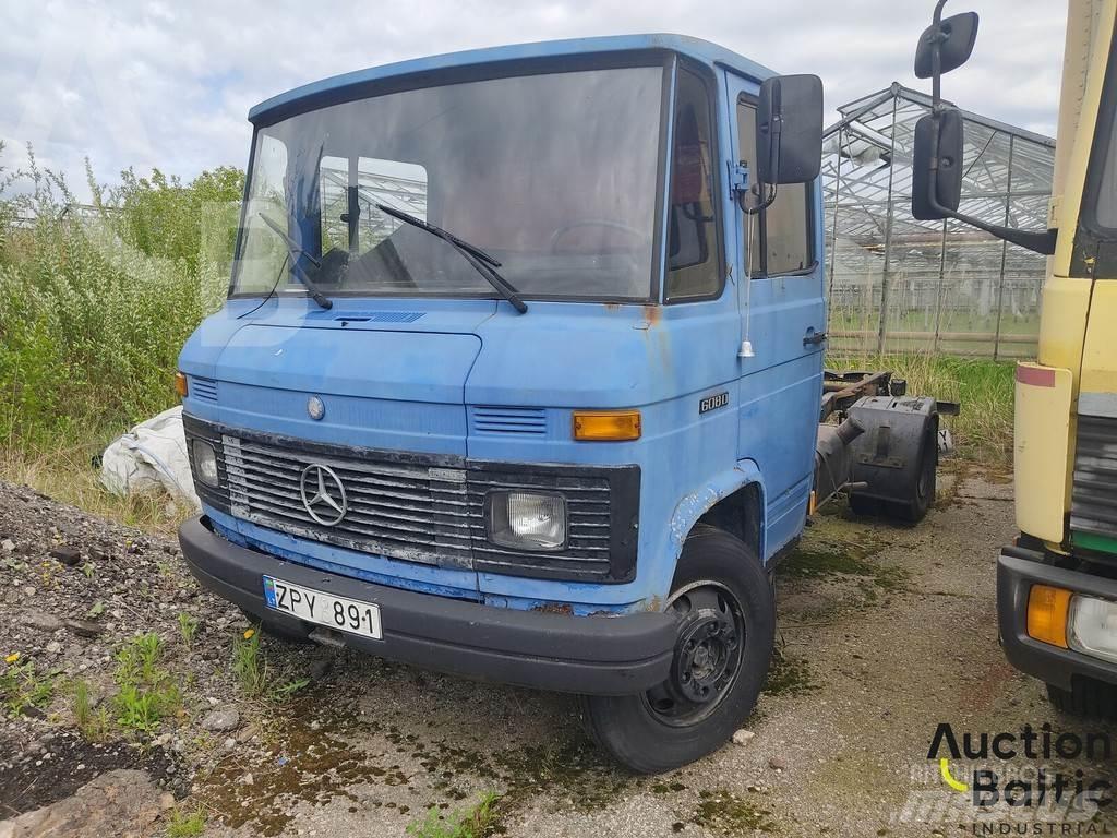 Mercedes-Benz 608 Nákladné vozidlá bez nadstavby