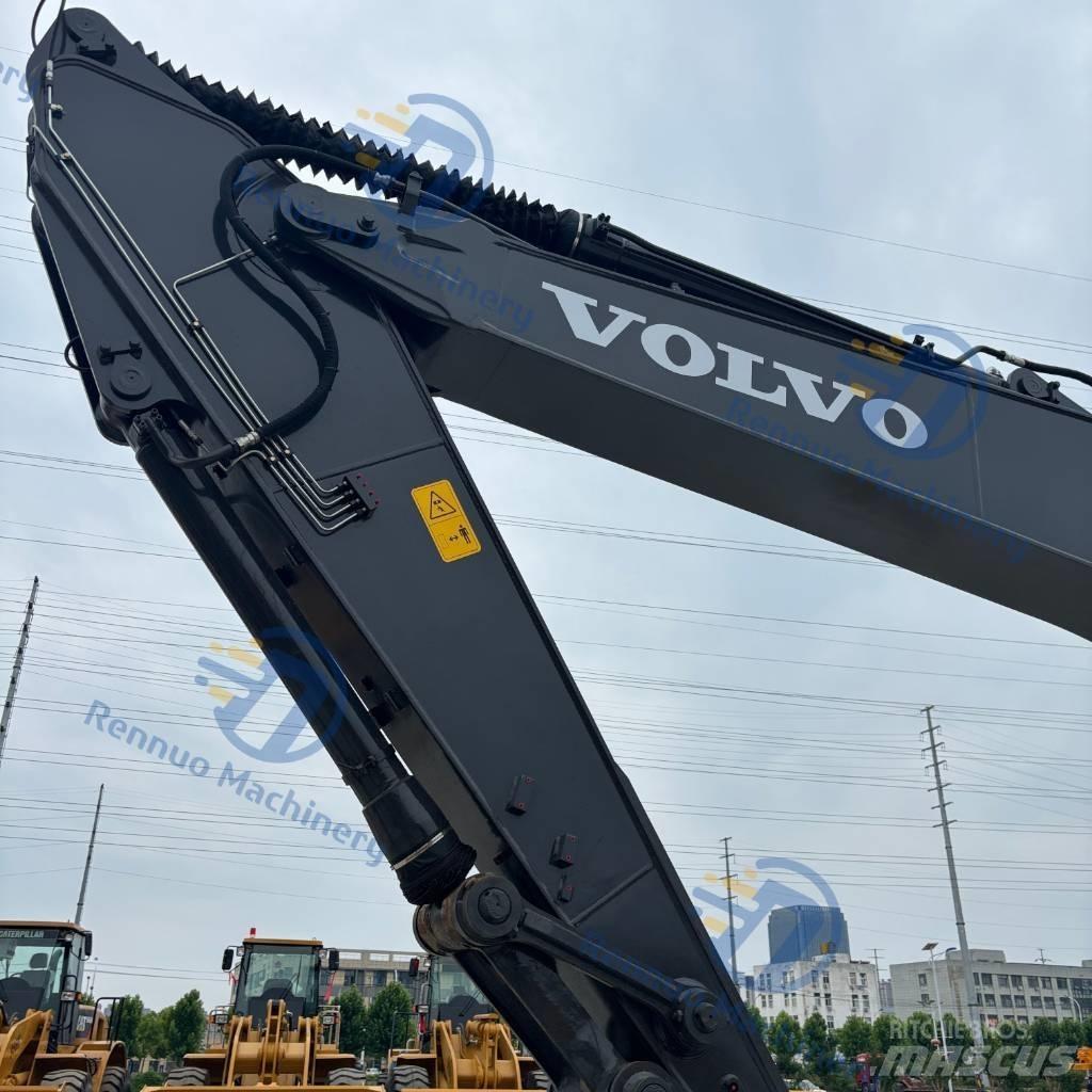 Volvo EC210 Pásové rýpadlá