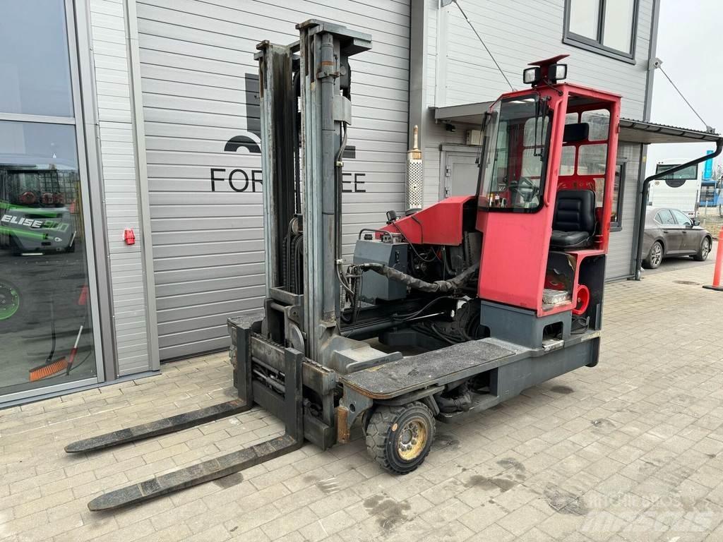 Combilift 4000 Bočný vysokozdvižný vozík