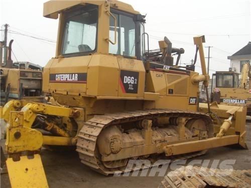 CAT D 6 G Pásové dozéry