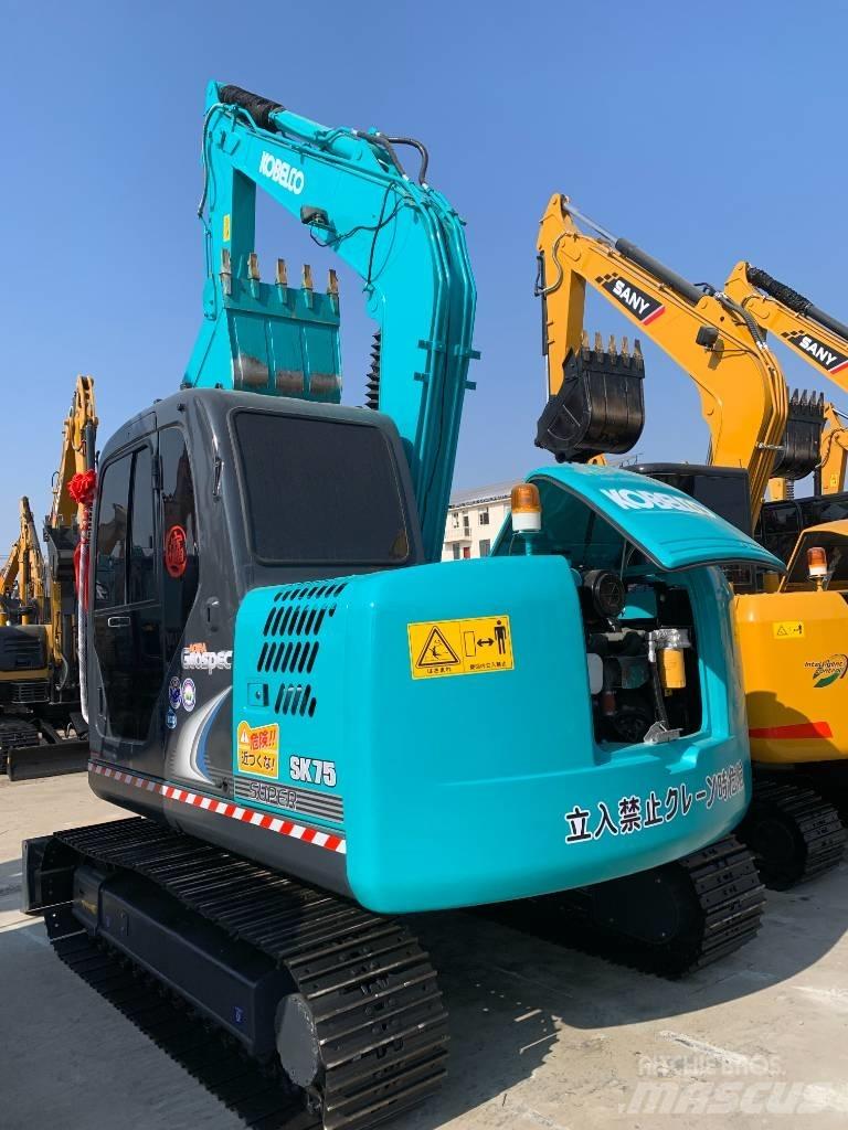 Kobelco SK 75 Midi rýpadlá 7 t - 12 t