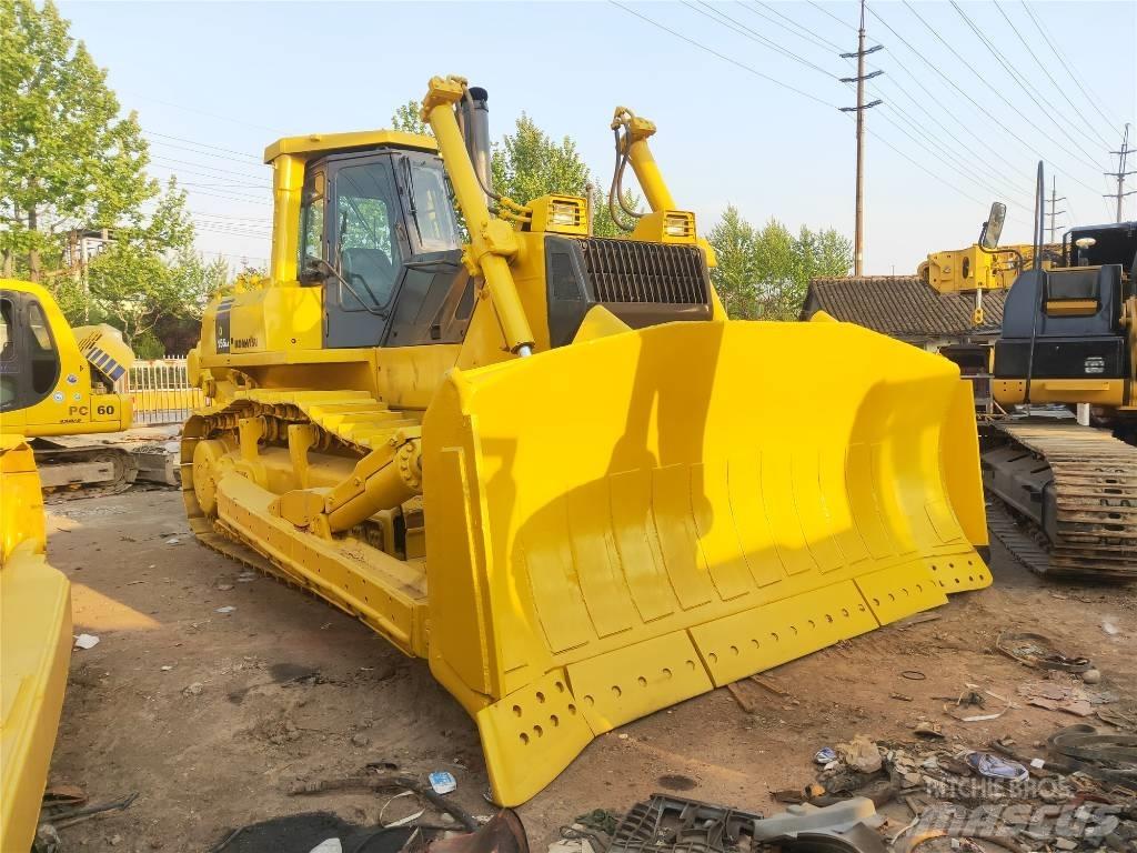 Komatsu D 155 AX-5 Pásové dozéry