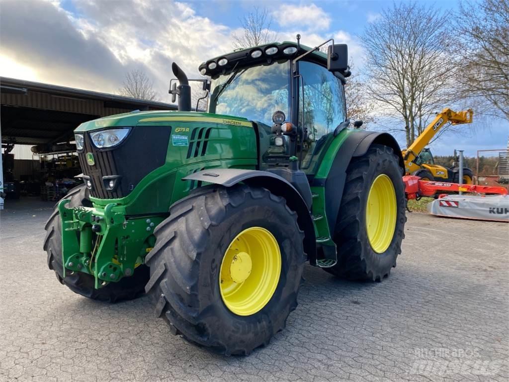 John Deere 6175 R Traktory