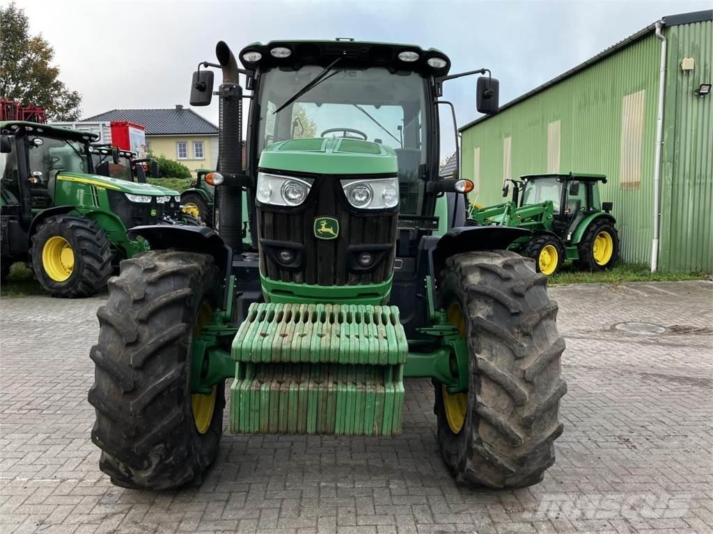 John Deere 6150R Traktory