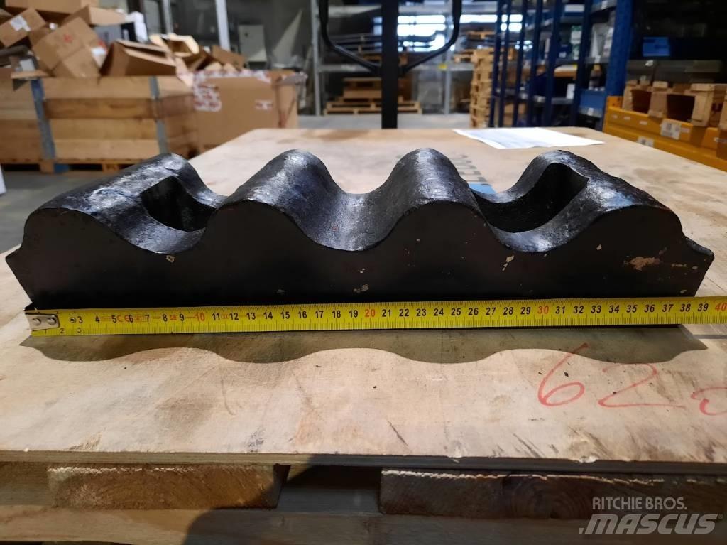 Pegson 800x550 Drviče