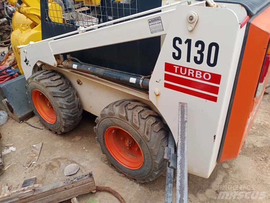 Bobcat S 130 Šmykom riadené nakladače