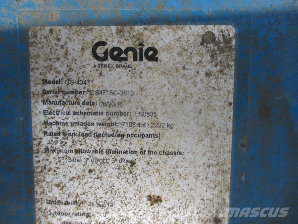Genie GS 4047 Nožnicové zdvíhacie plošiny
