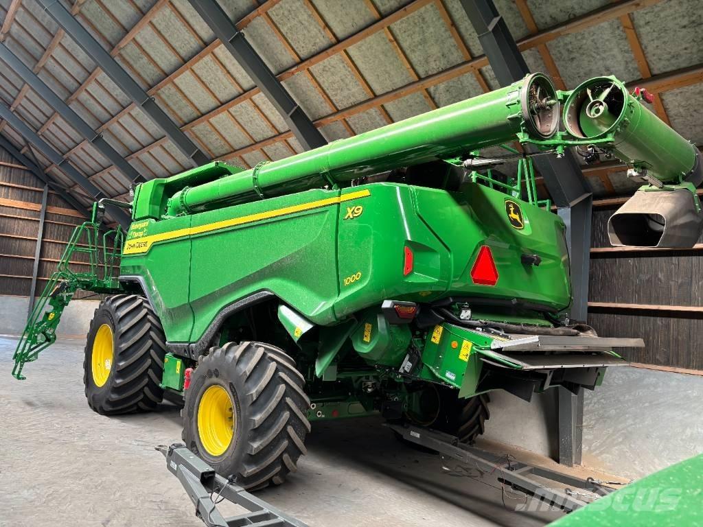 John Deere X9 1000 Kombinované zberacie stroje