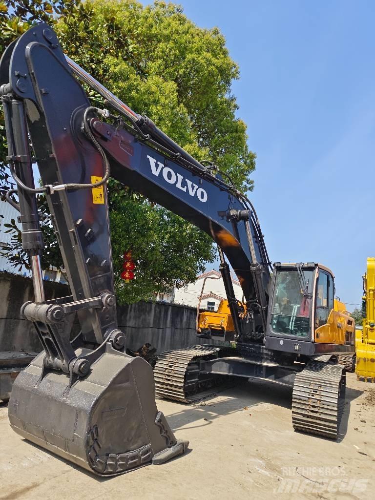 Volvo EC 380 D L Pásové rýpadlá