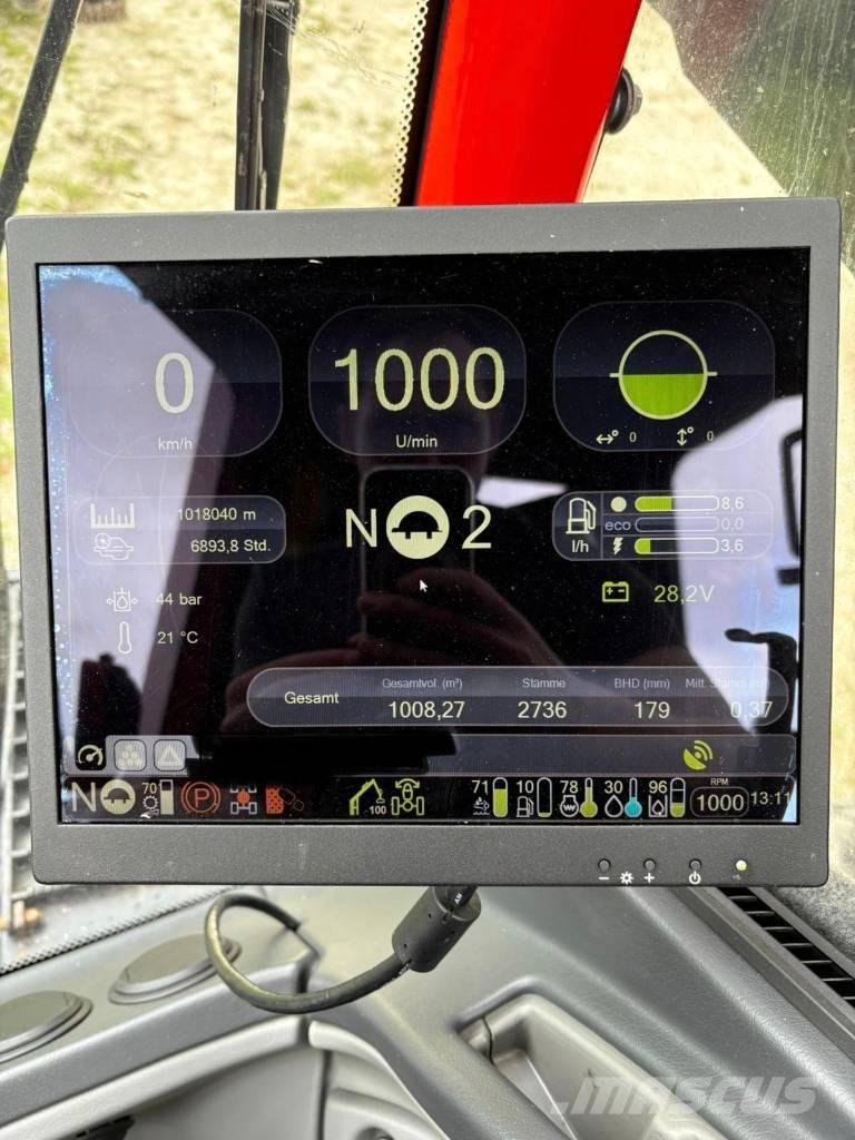 Komatsu 931xc Harvestory