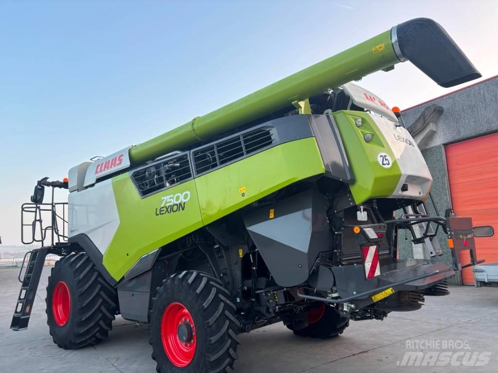 CLAAS Lexion 7500 Kombinované zberacie stroje