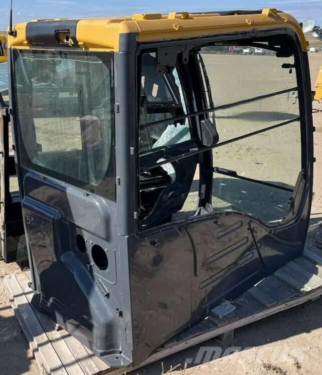 John Deere 290G LC Pásové rýpadlá