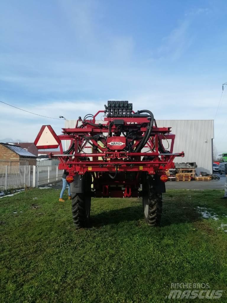 Hardi Navigator 3000 Ťahané postrekovače