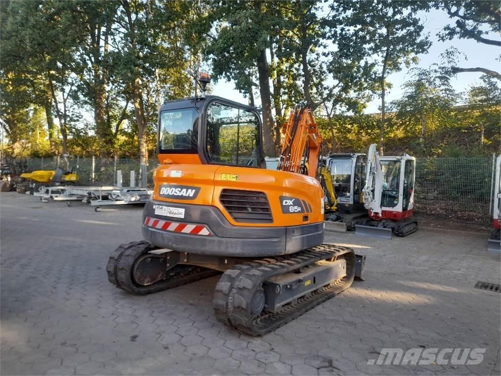 Doosan DX85R-3 Midi rýpadlá 7 t - 12 t