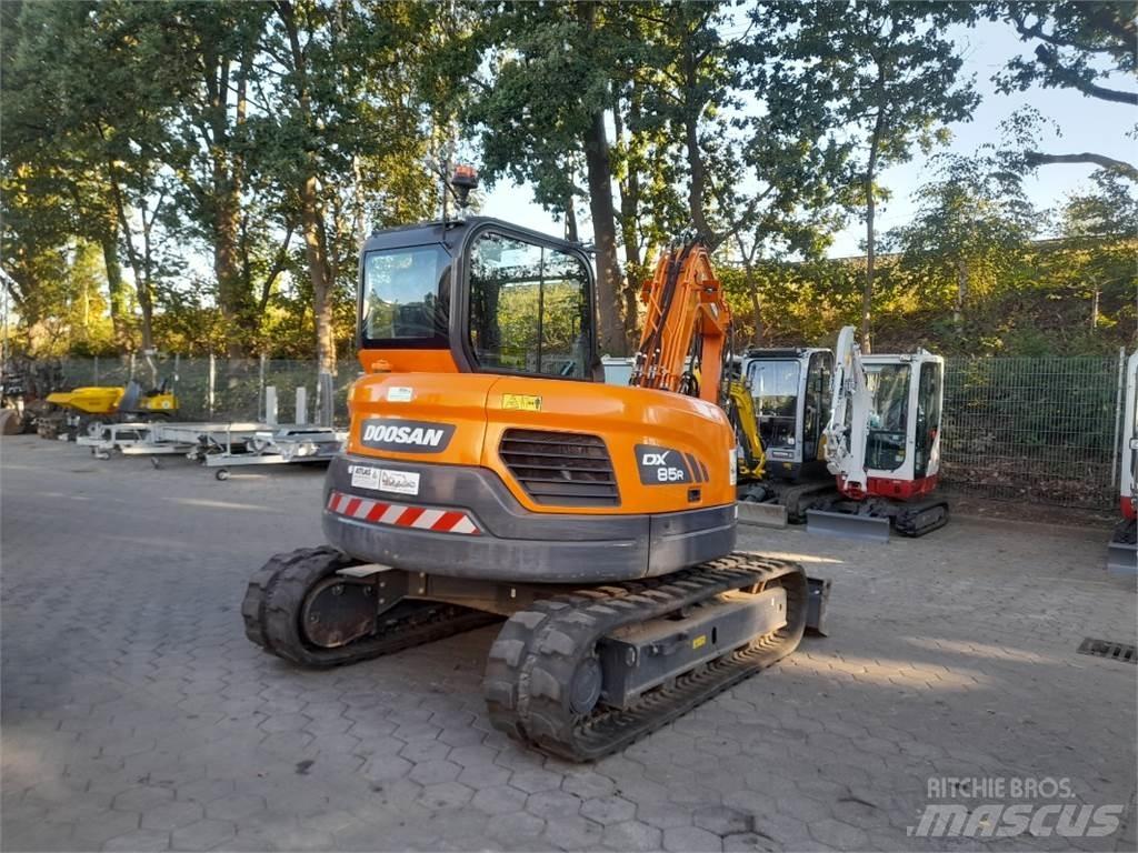 Doosan DX85R-3 Midi rýpadlá 7 t - 12 t