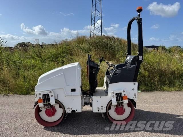 Bomag BW90 AD-5, Vält Tandemové valce