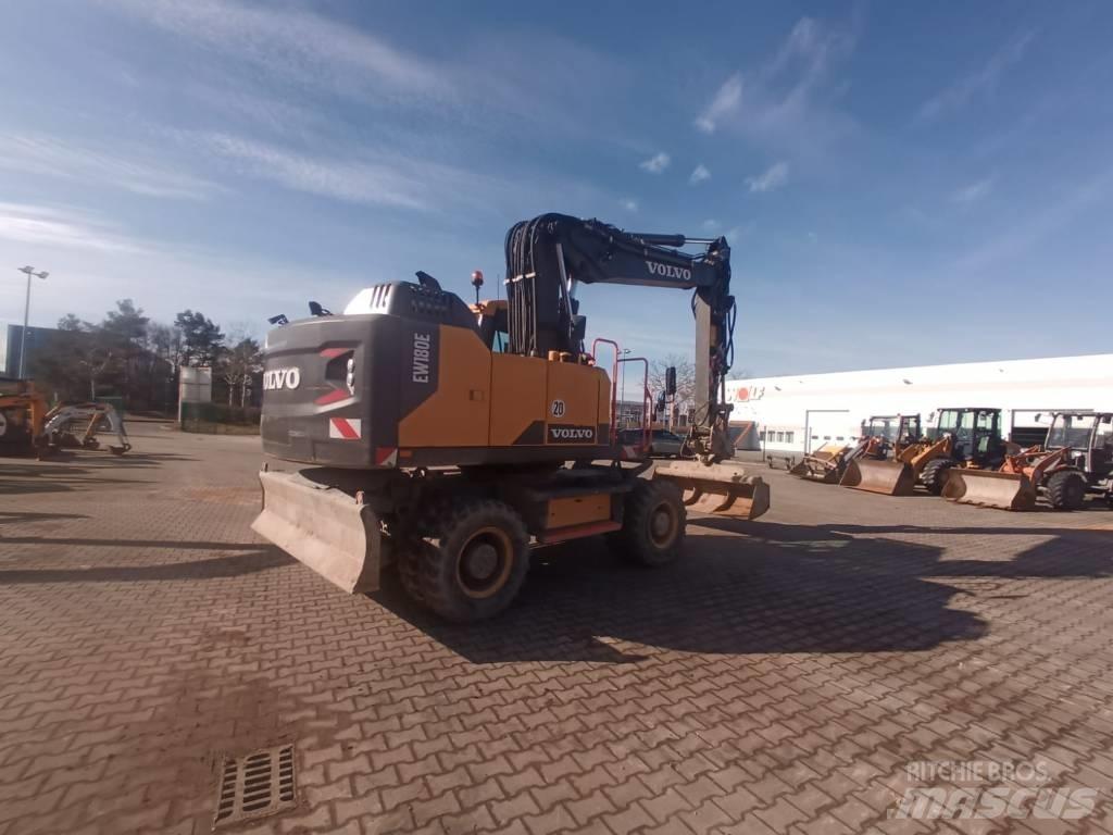 Volvo EW 180 E Kolesové rýpadlá