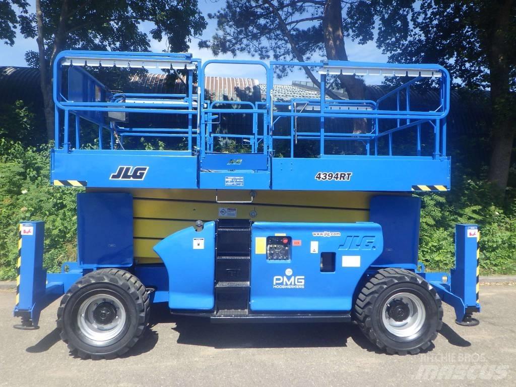 JLG 4394RT Nožnicové zdvíhacie plošiny