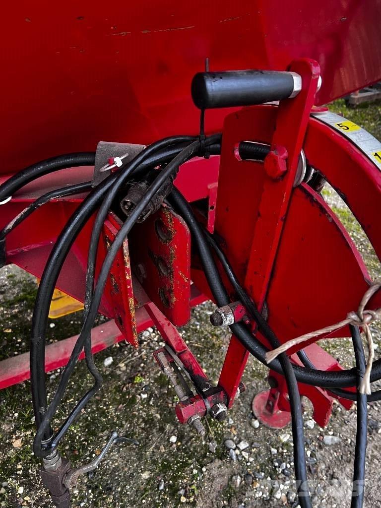 Bredal B 2 Rozmetadlá maštaľného hnoja