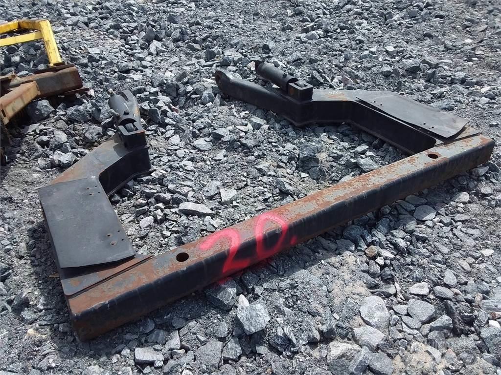 Komatsu 895 Ďalšie komponenty