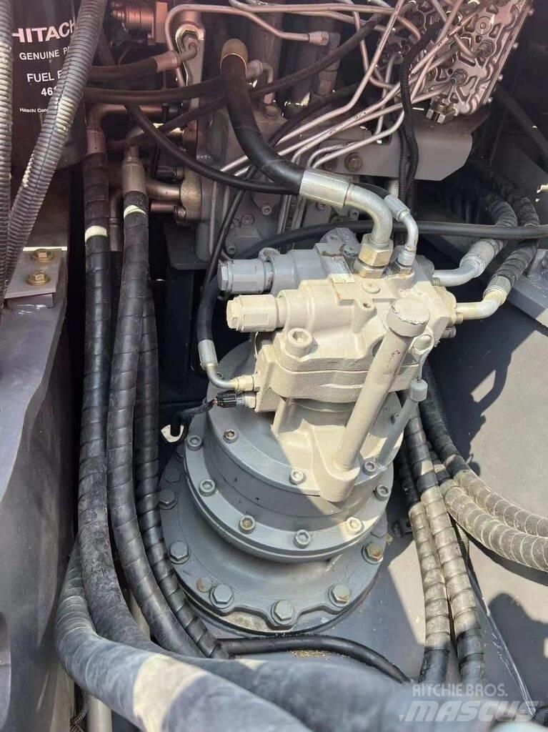 Hitachi ZX 200 Pásové rýpadlá