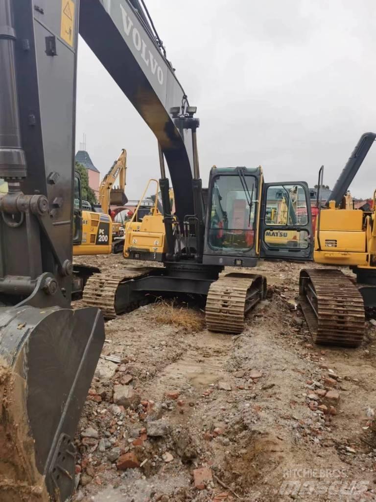 Volvo EC 210 DL Pásové rýpadlá