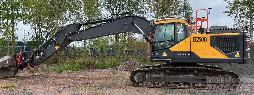 Volvo EC 250 EL Pásové rýpadlá