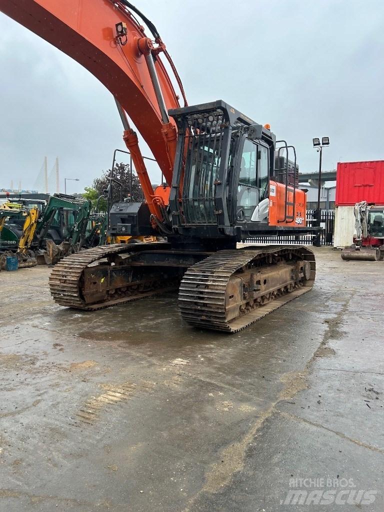 Hitachi 490 Pásové rýpadlá
