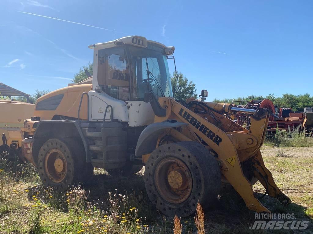 Liebherr L 538 Kolesové nakladače