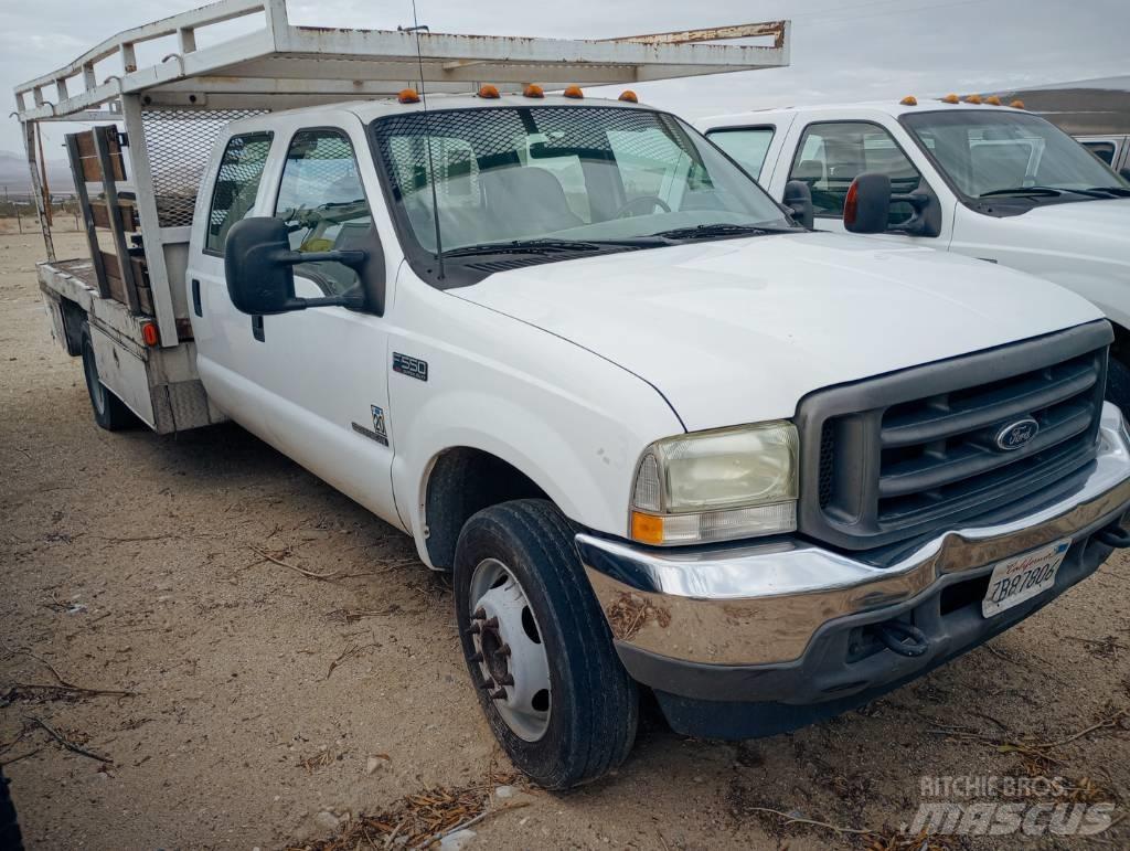 Ford F 550 XL SD Plošinové nákladné automobily/nákladné automobily so sklápacími bočnicami