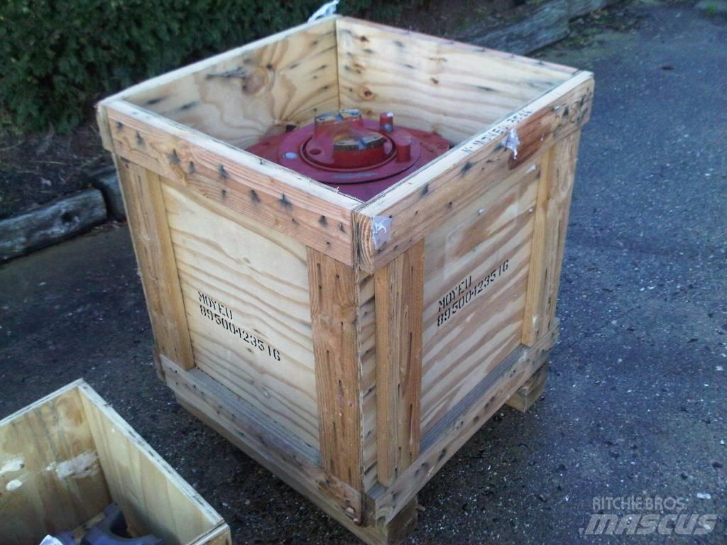 CASE 340 B Nápravy