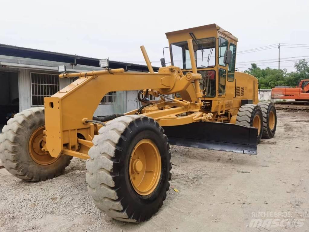 XCMG GR180 Grejdery