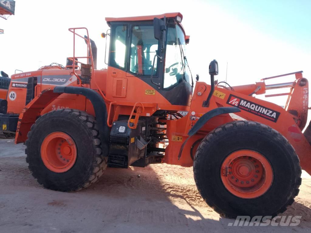 Doosan DL 300-5 Kolesové nakladače