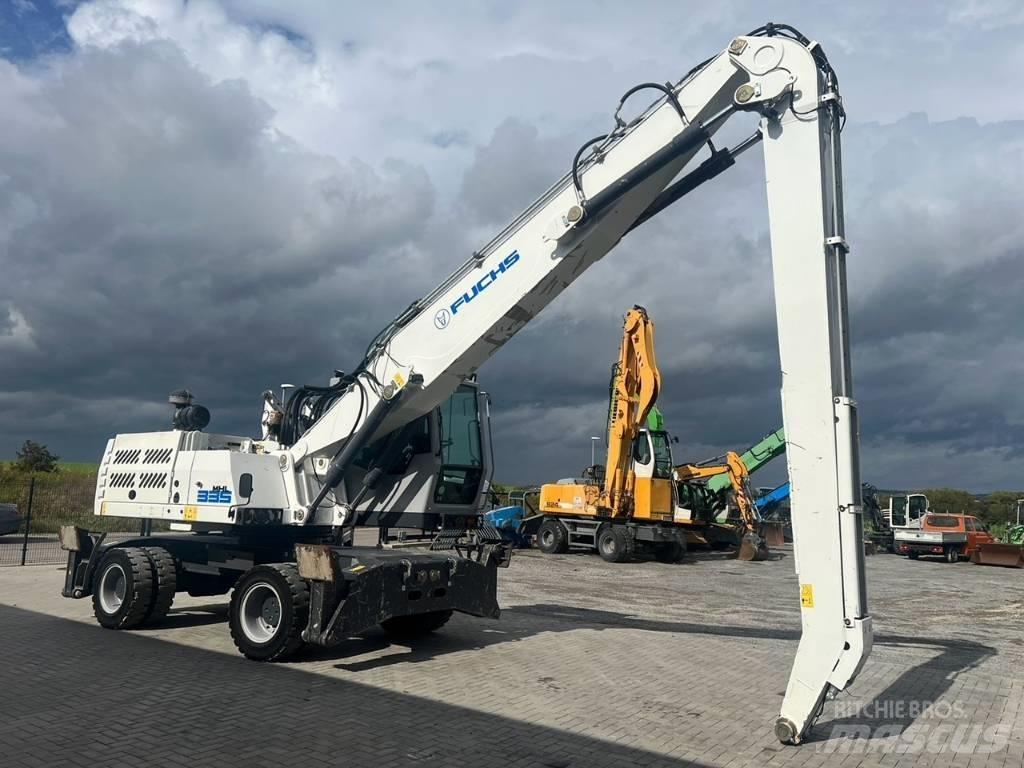 Fuchs MHL 335 Stroje pre manipuláciu s odpadom