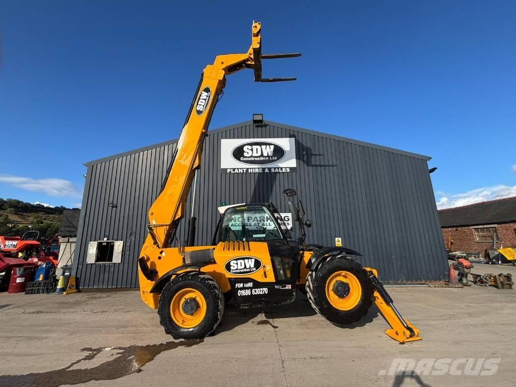 JCB 540-140 Teleskopické manipulátory